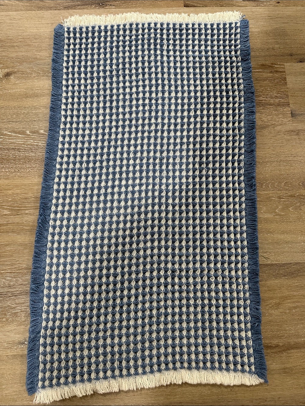 Blue and Cream Waffle Weave bath mat 31x18 in